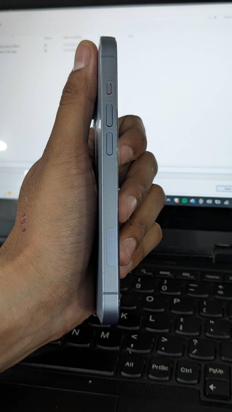 Apple iPhone 14 5
