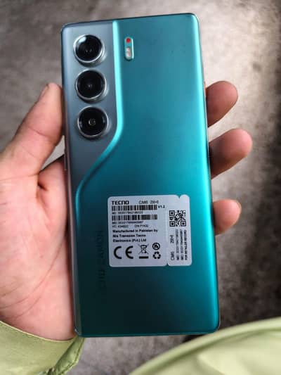 Tecno CAMON 40 Pro