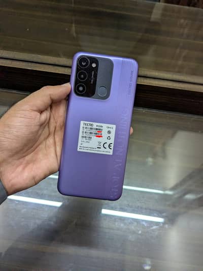 Tecno Spark 8C 4GB 128GB complete Box