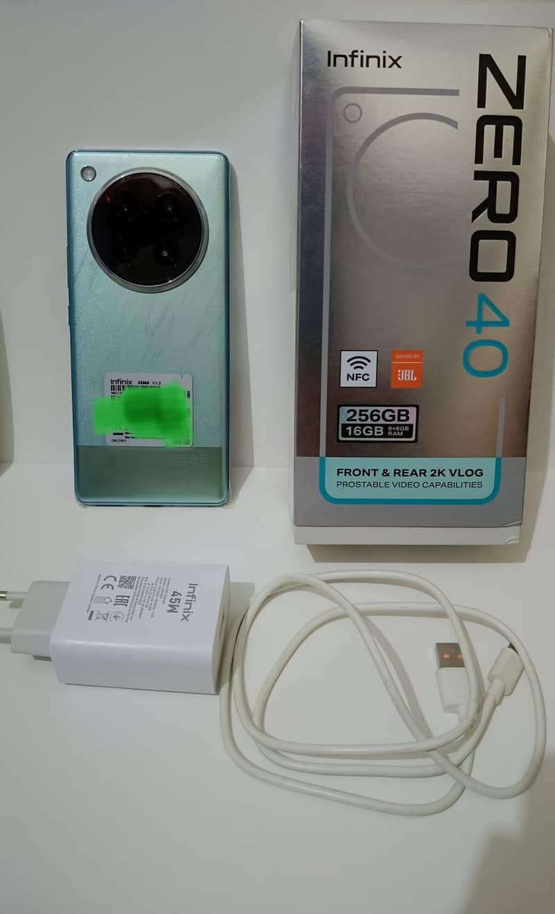 Infinix Zero 40 12