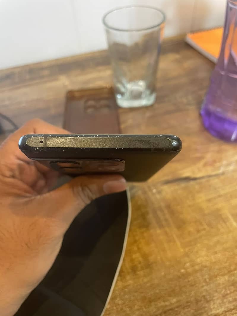 One Plus 10 Pro 4