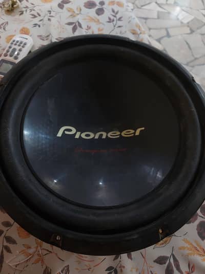 poineer subwoofer