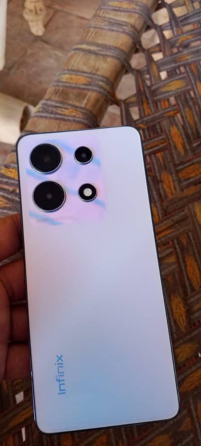 Infinix Note 30