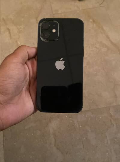 Apple iPhone 12