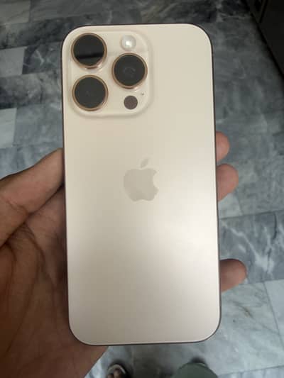 Apple iPhone 16 Pro