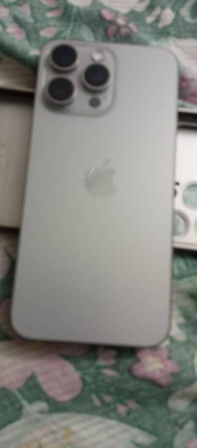 Apple iPhone 15 Pro Max