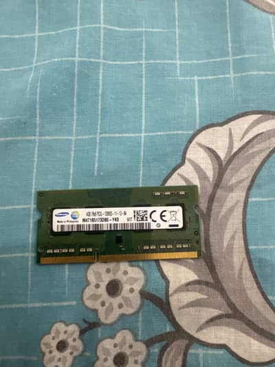 LAPTOP RAMS ONE IS 4gb ddr3 1600 mhz and one is 4gb ddr3 1333 mhz