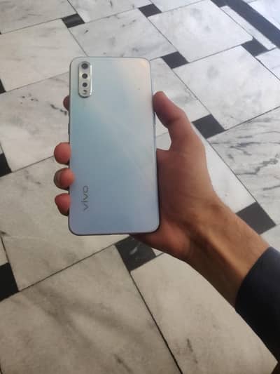 vivo s1