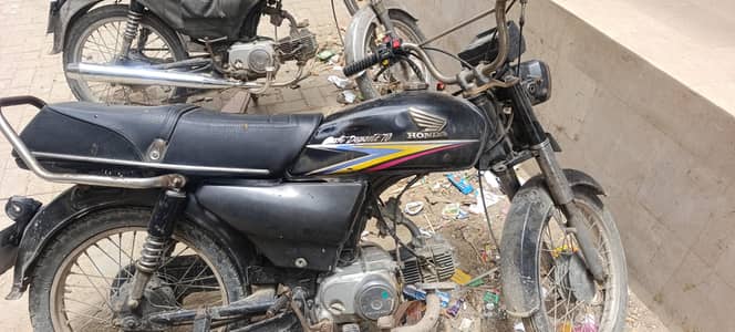Honda 70 2011 model black colour