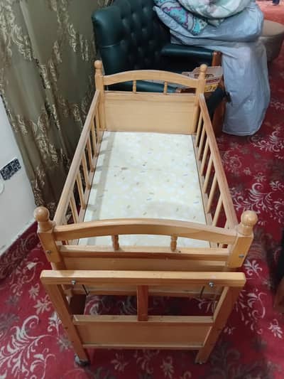 baby cot in good condition.