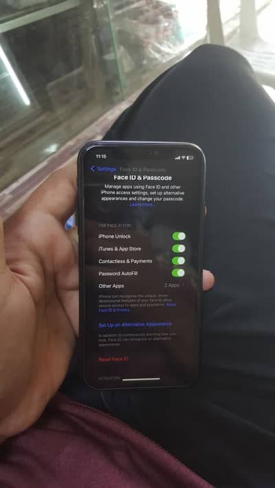 Apple iPhone XR