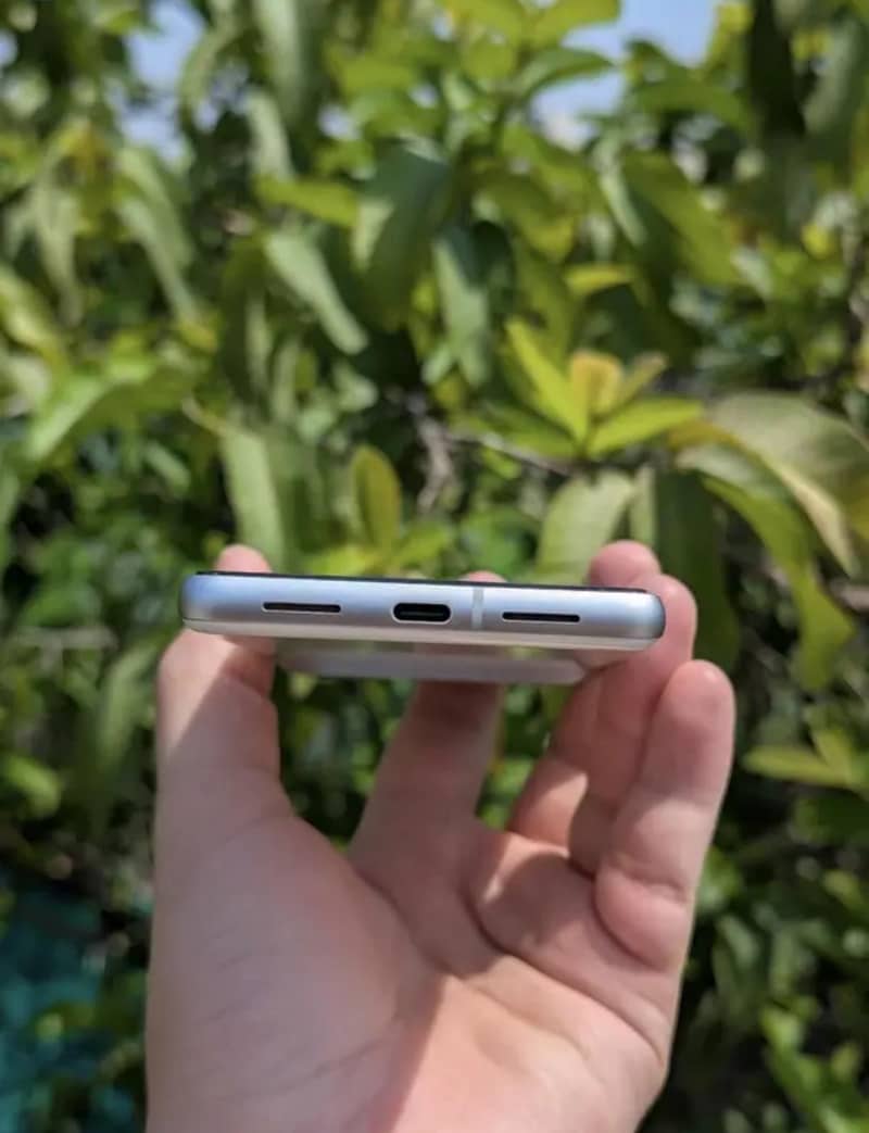 Google Pixel 7 3