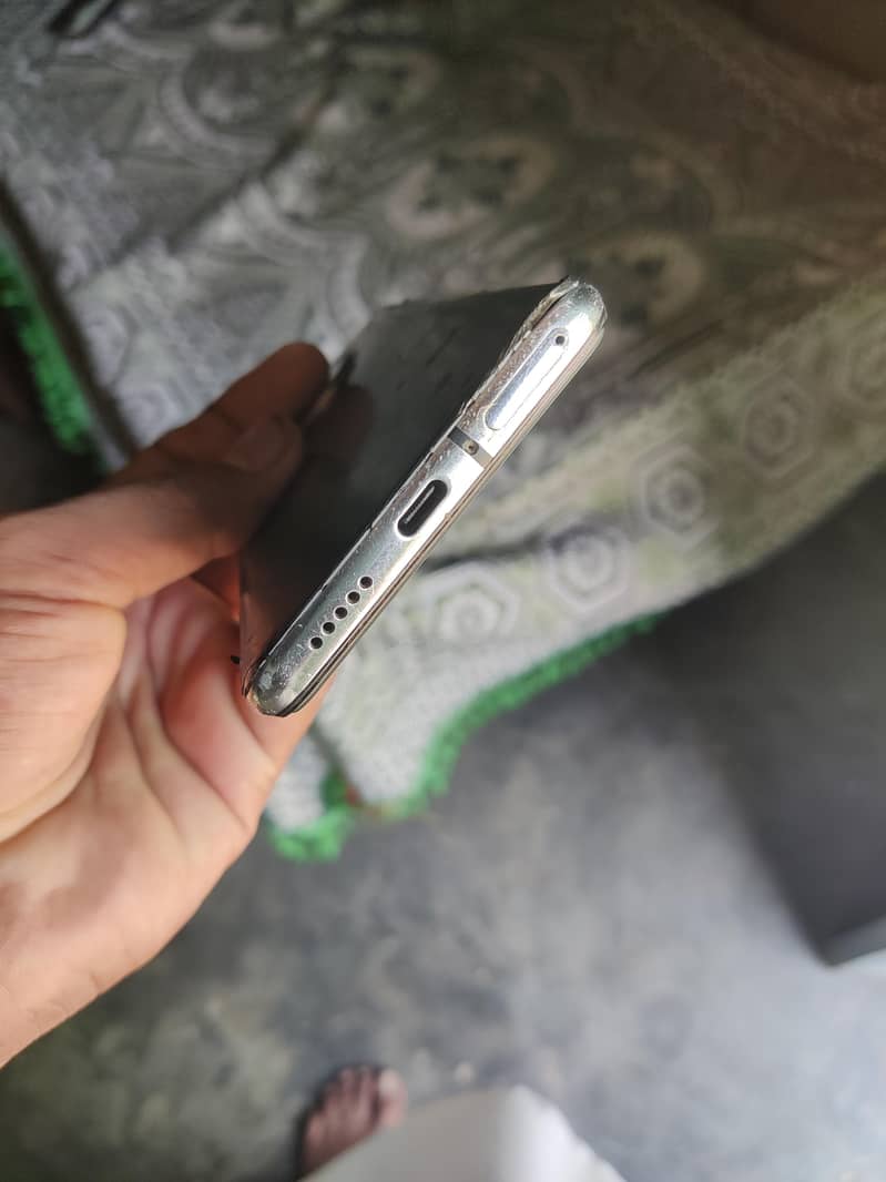One Plus 7T 4
