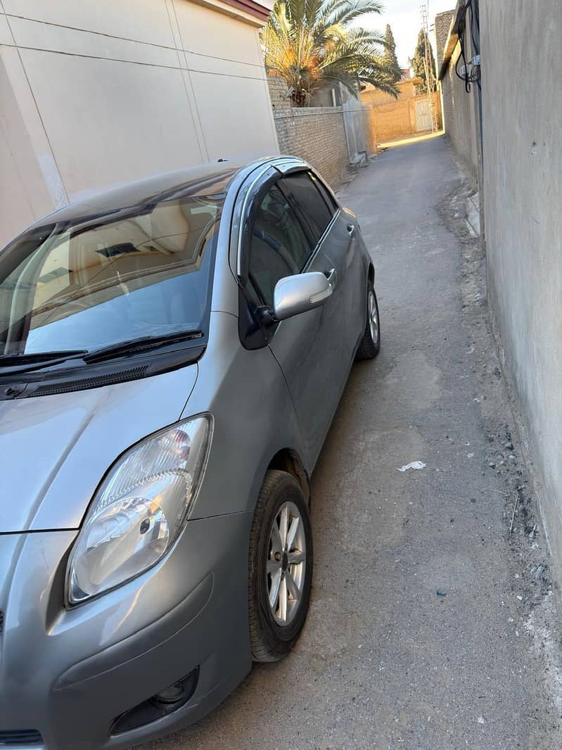 Toyota vitz 9