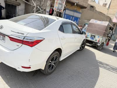 Toyota Altis Grande 2019