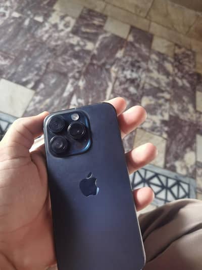 Apple iPhone 15 Pro