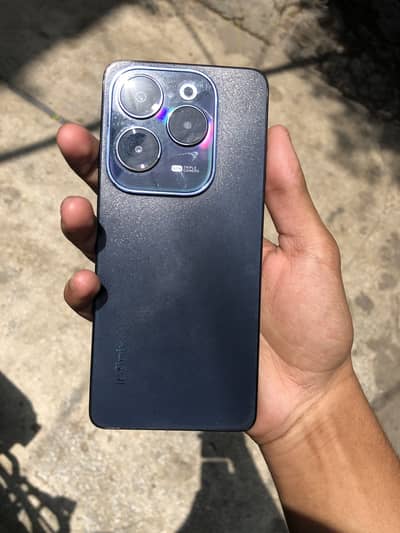 Infinix Hot 40 Pro