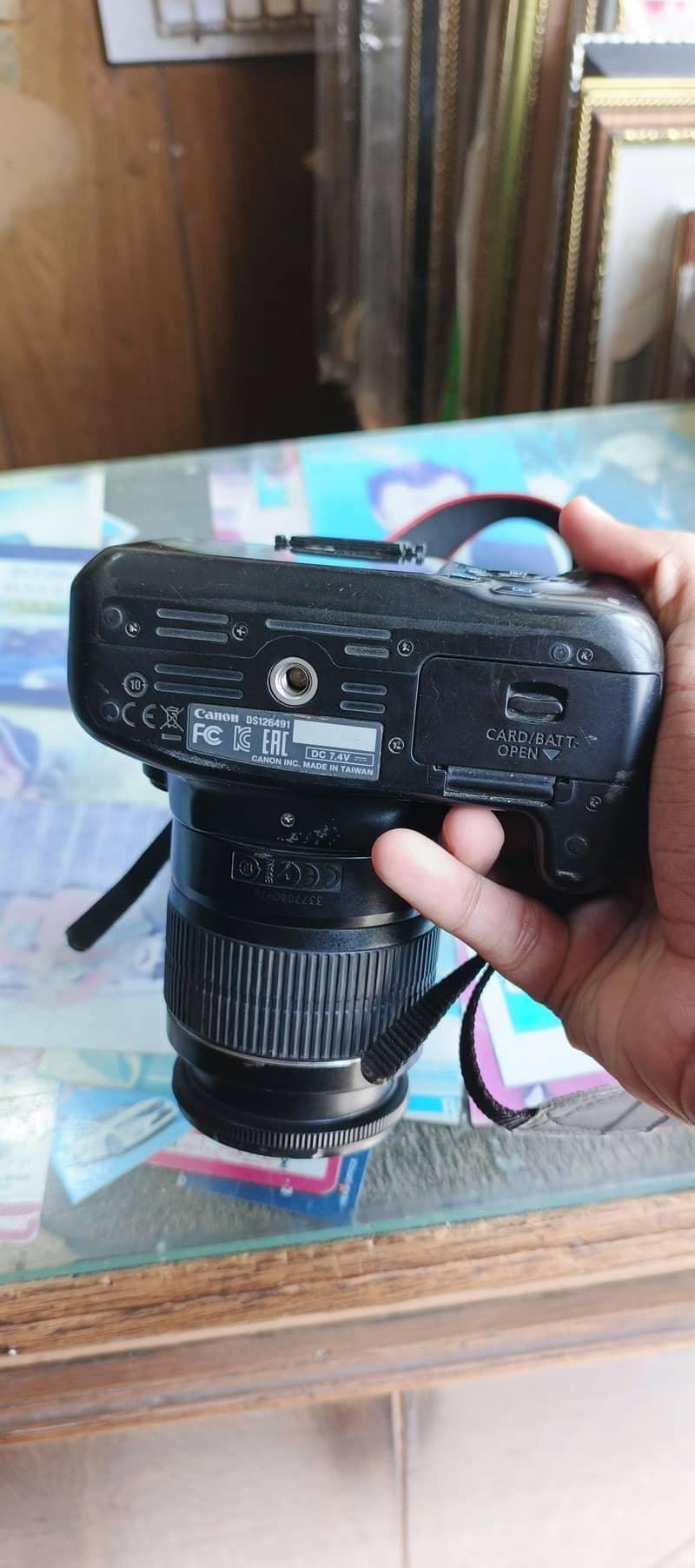 Canon EOS 1200D 2