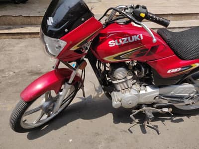 Suzuki GD 110 22 Model Red color