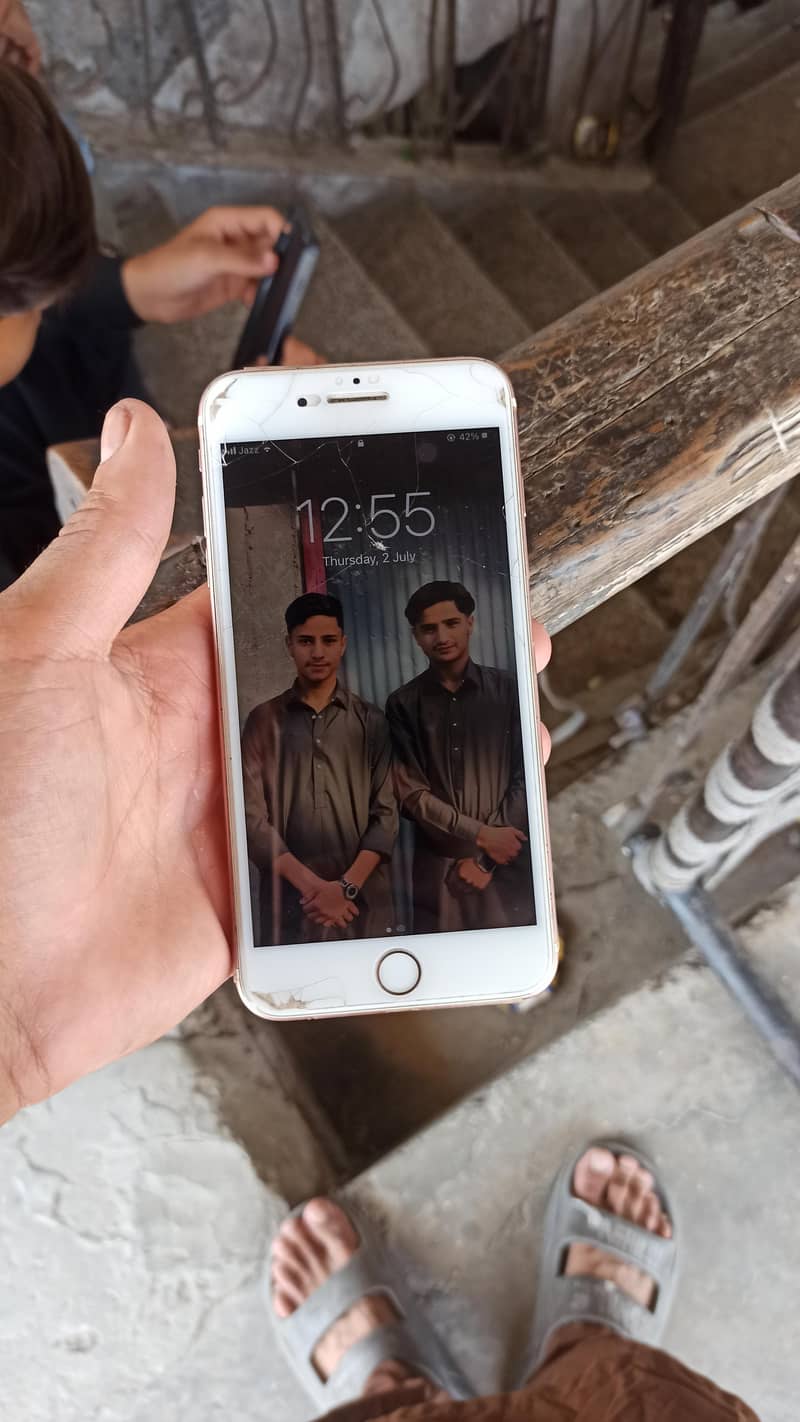 Apple iPhone 7 Plus 3