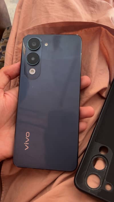Vivo Y04