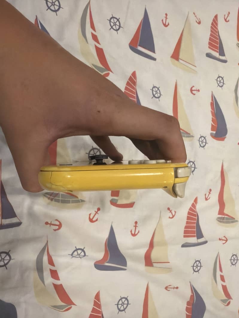 Nintendo switch lite 1