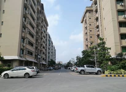 10 Marla Flat For rent In Askari 11 - Sector B