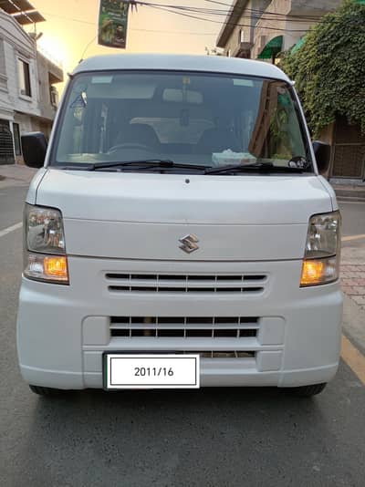 Suzuki Every 2011
