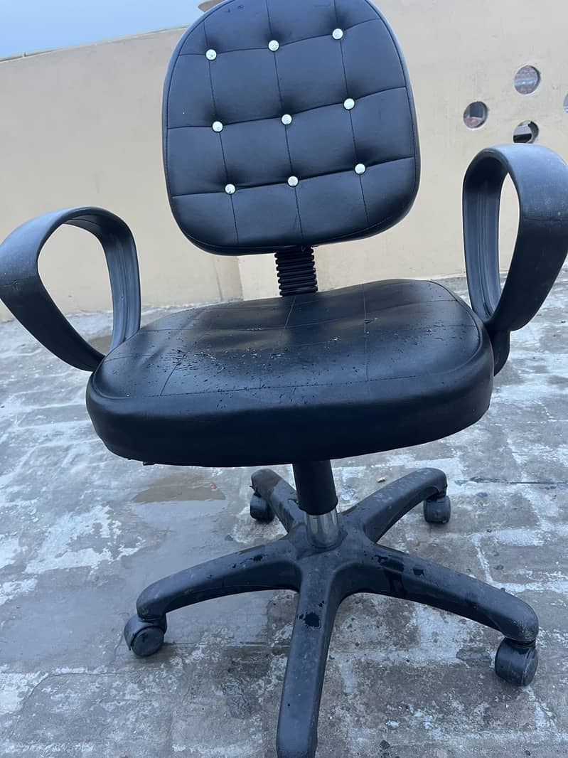 Computer chair 3