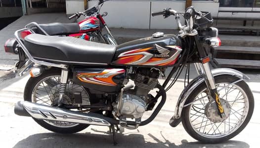 Honda 125 model 2022 dacuments biomatric on spot