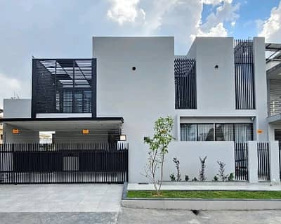 MPCHS - Block B 17 Marla House Up For sale