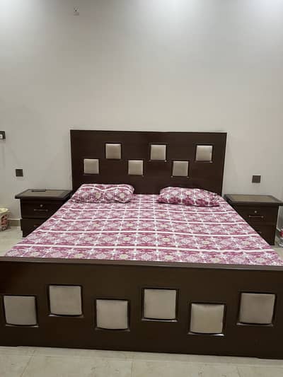 Double bed For sale