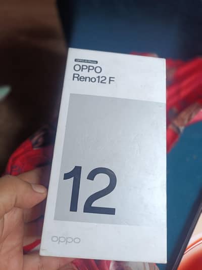 OPPO Reno12 F