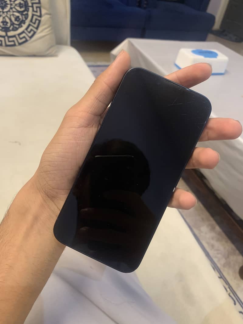 iPhone 14 2