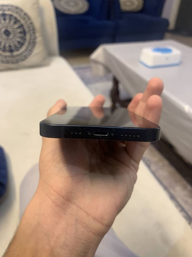 iPhone 14 5