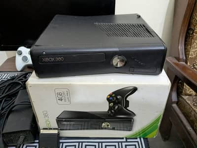 xbox 360 slim 48 games pre installed and all accessories