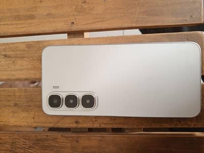 Infinix Hot 60i