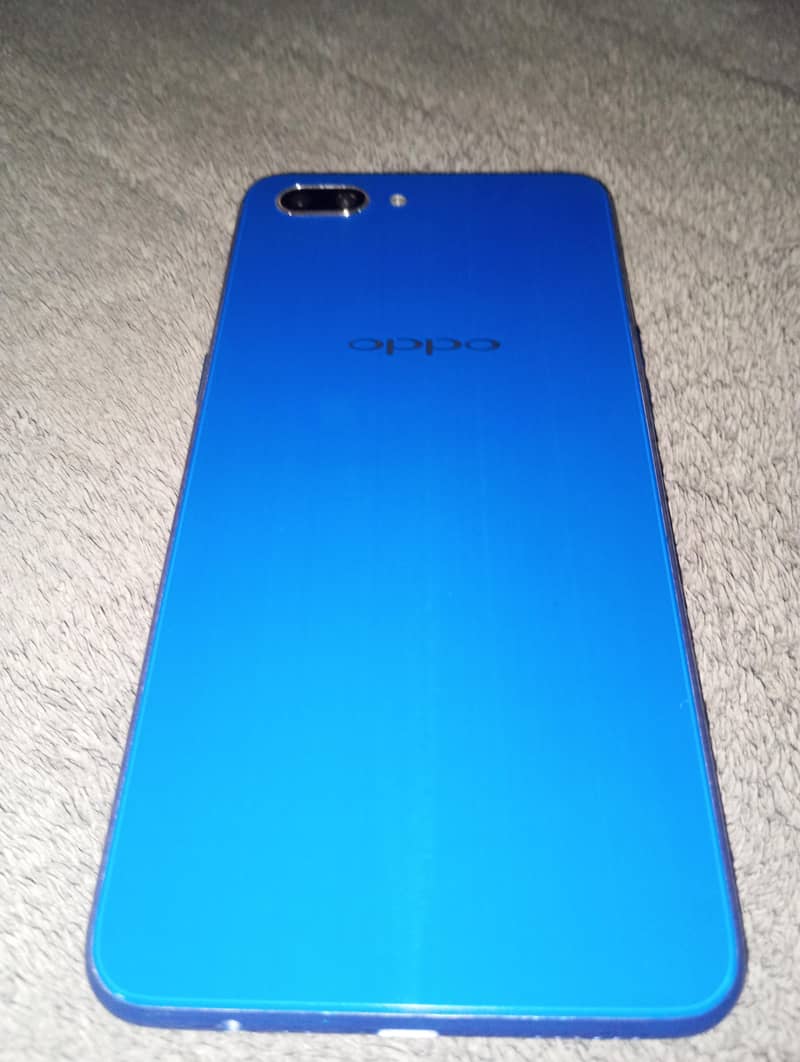 OPPO A3s 1