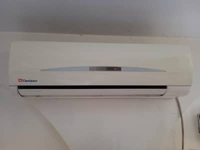 1 Ton AC Non inverter Dawlance