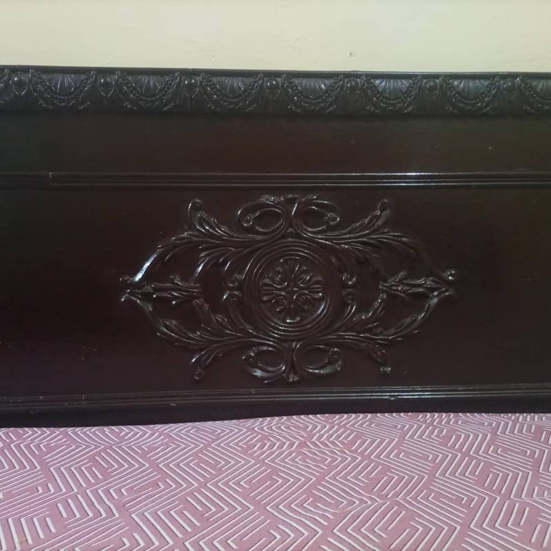 king size bed 1