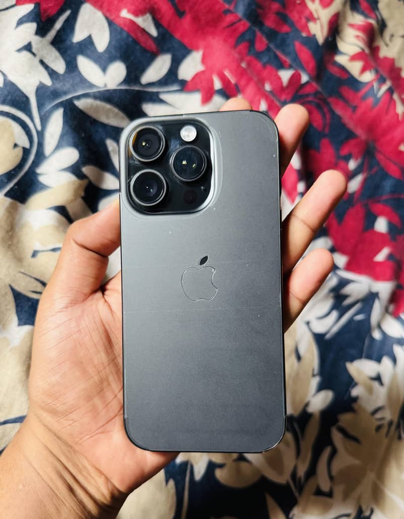 IPhone 16 Pro 0