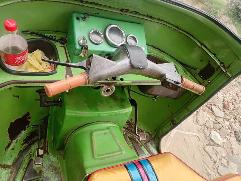 Auto rickshaw 4