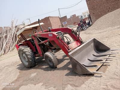 Tractor backat Modal 10