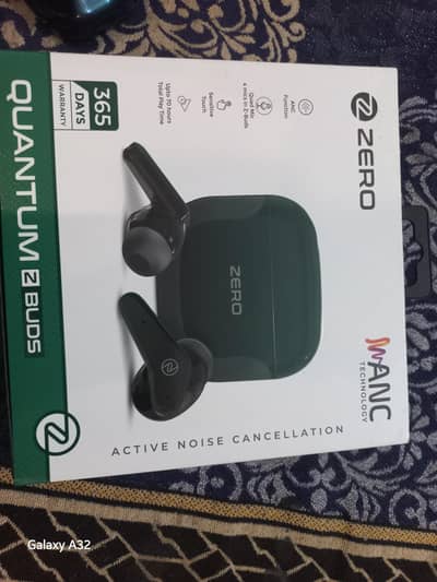 zero QUANTUM earbuds (orignal) 10/10 condition, ANC, ENC