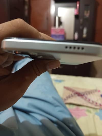 Vivo Y18 4/128