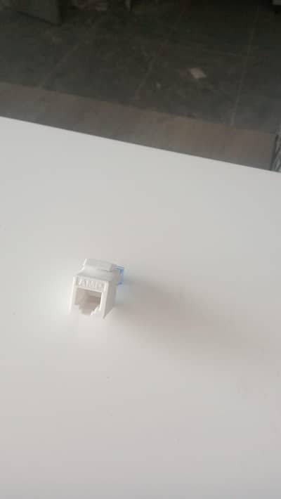 Telephone jack