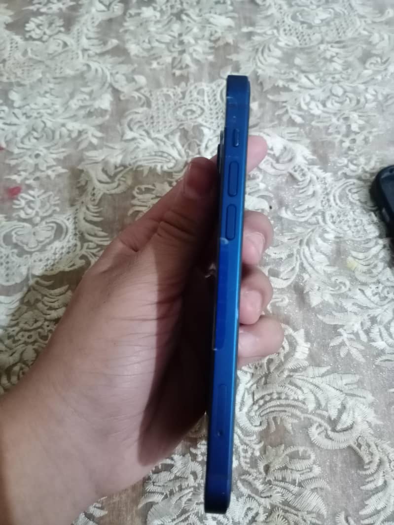 iphone 12 3