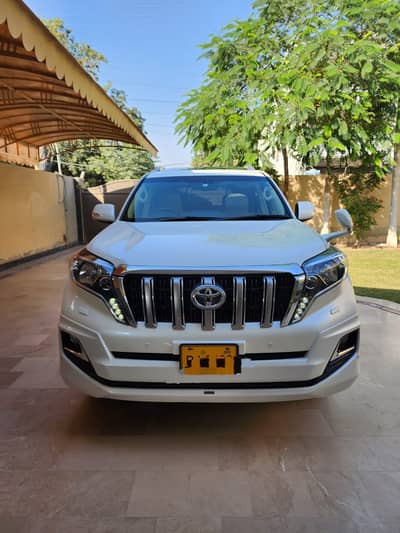 Toyota Land Cruiser Prado TX Limited 2.7 2014/2018 [URGENT SALE ]