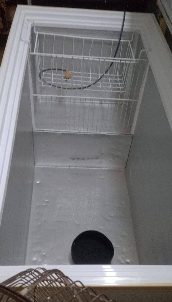 deep freezer 0