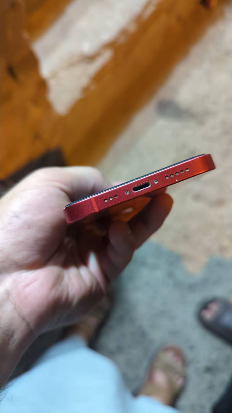 Apple iPhone 12 3